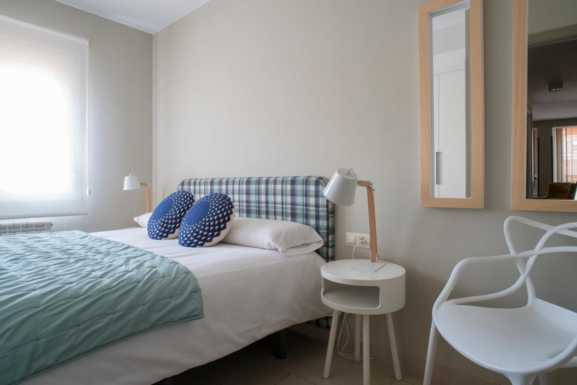 Apartaments Turistics Cardona II Exteriör bild