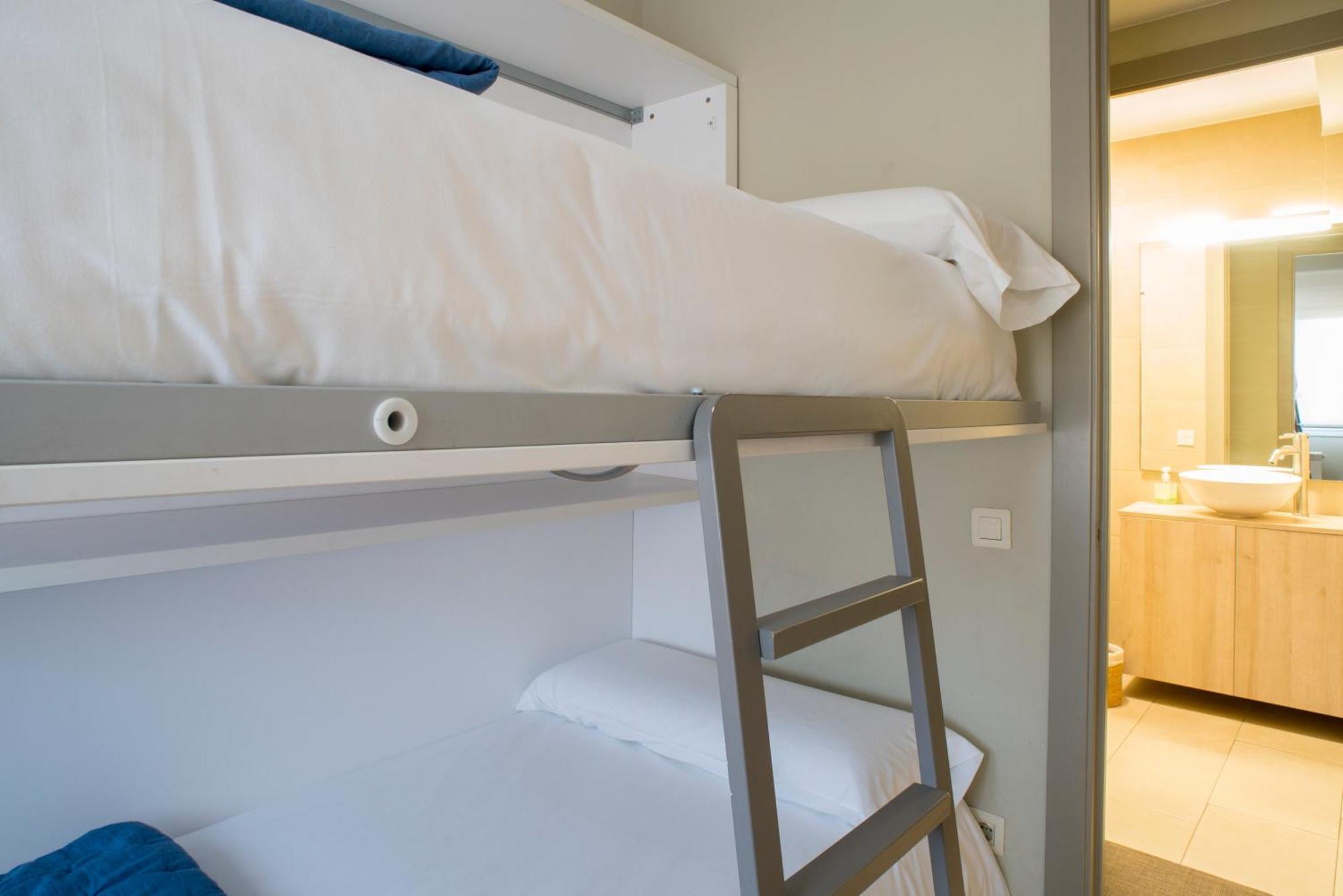 Apartaments Turistics Cardona II Exteriör bild
